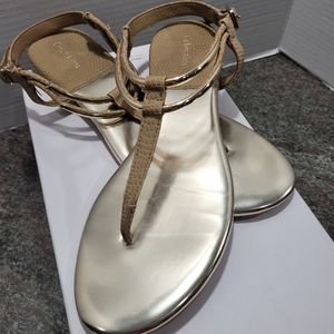 Calvin Klein Serenity sz8.5M nubuck sandals